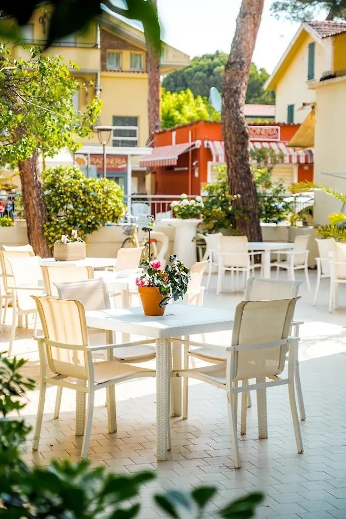 Hotel Bianca Orchidea Riccione 2*,